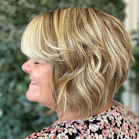 haircuts for heavy set women|hairstyles for over 40 women.